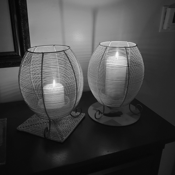 Pair Metal Patio Lanterns Oval Wire Baskets, Candle Holders 11" Tall Refurbished - Picture 14 of 16